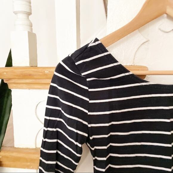H&M Divided Black & White Stripe Scoop Neck Long Sleeve Top Size Small - Picture 2 of 5